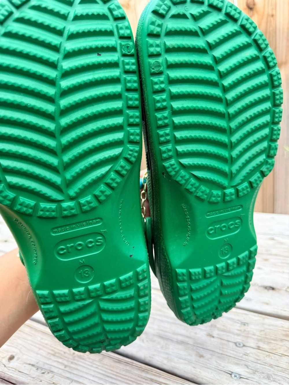 CROCS Kids Green Glitter Clogs with Charm Chain